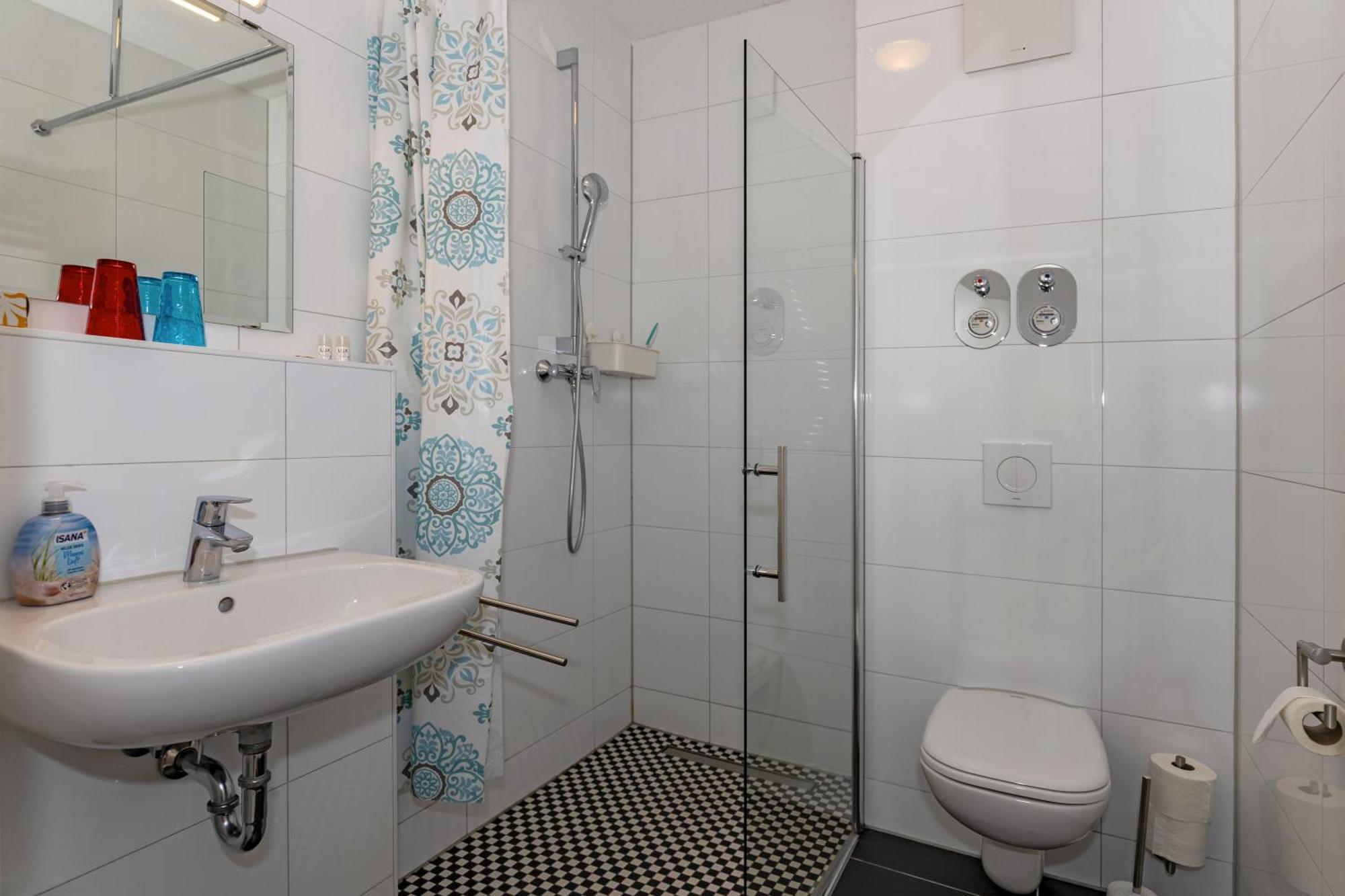 Hotel Zur Traube Ostseebad Kühlungsborn المظهر الخارجي الصورة